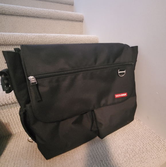 Skips hop diaper - Picture 1 of 4